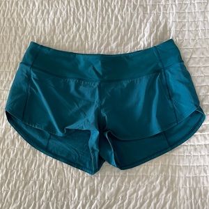 Lululemon speed up shorts!! 2.5”